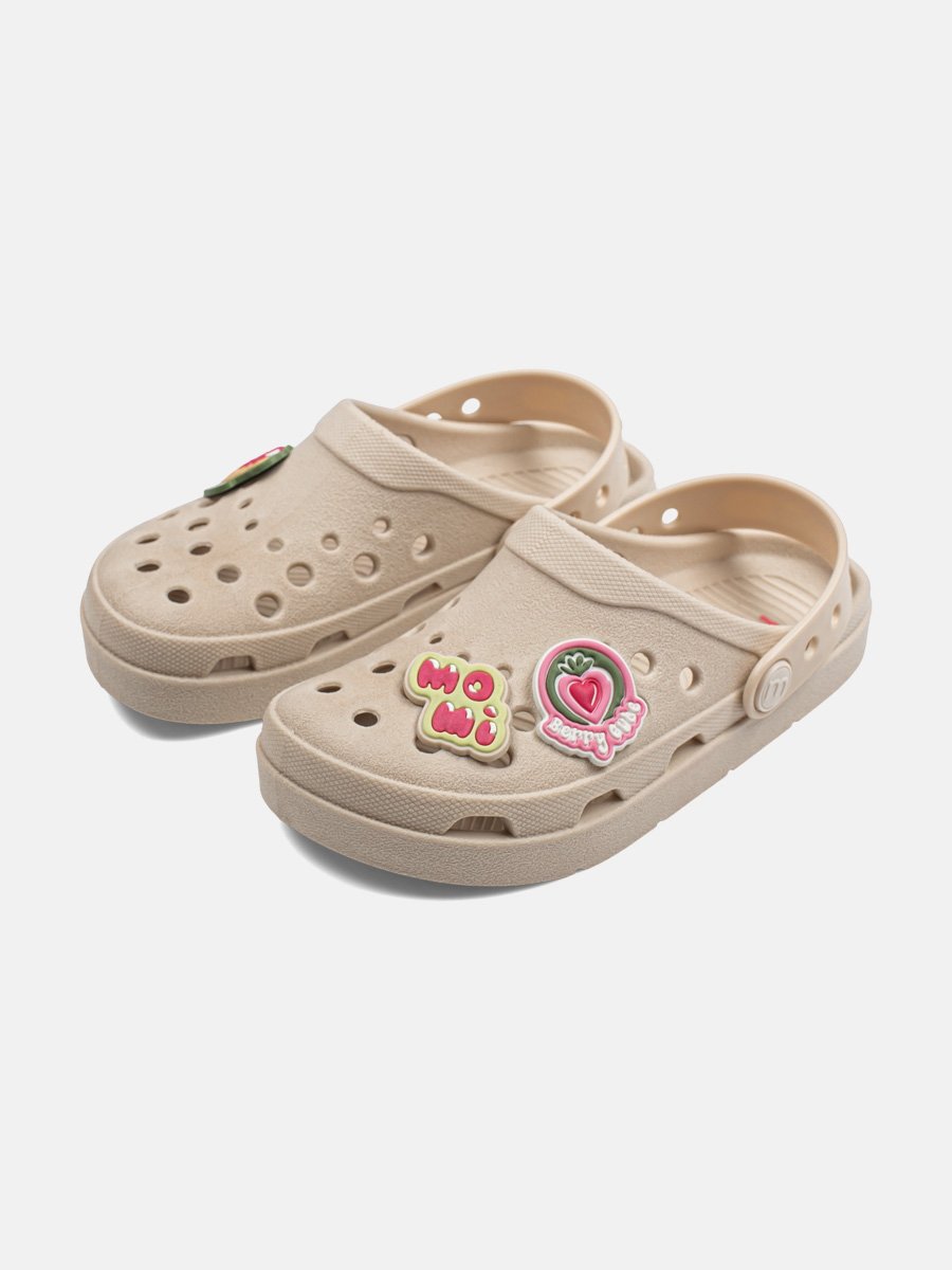 Momi Girls' Clogs – Beige Clogs with Little Bear Patch