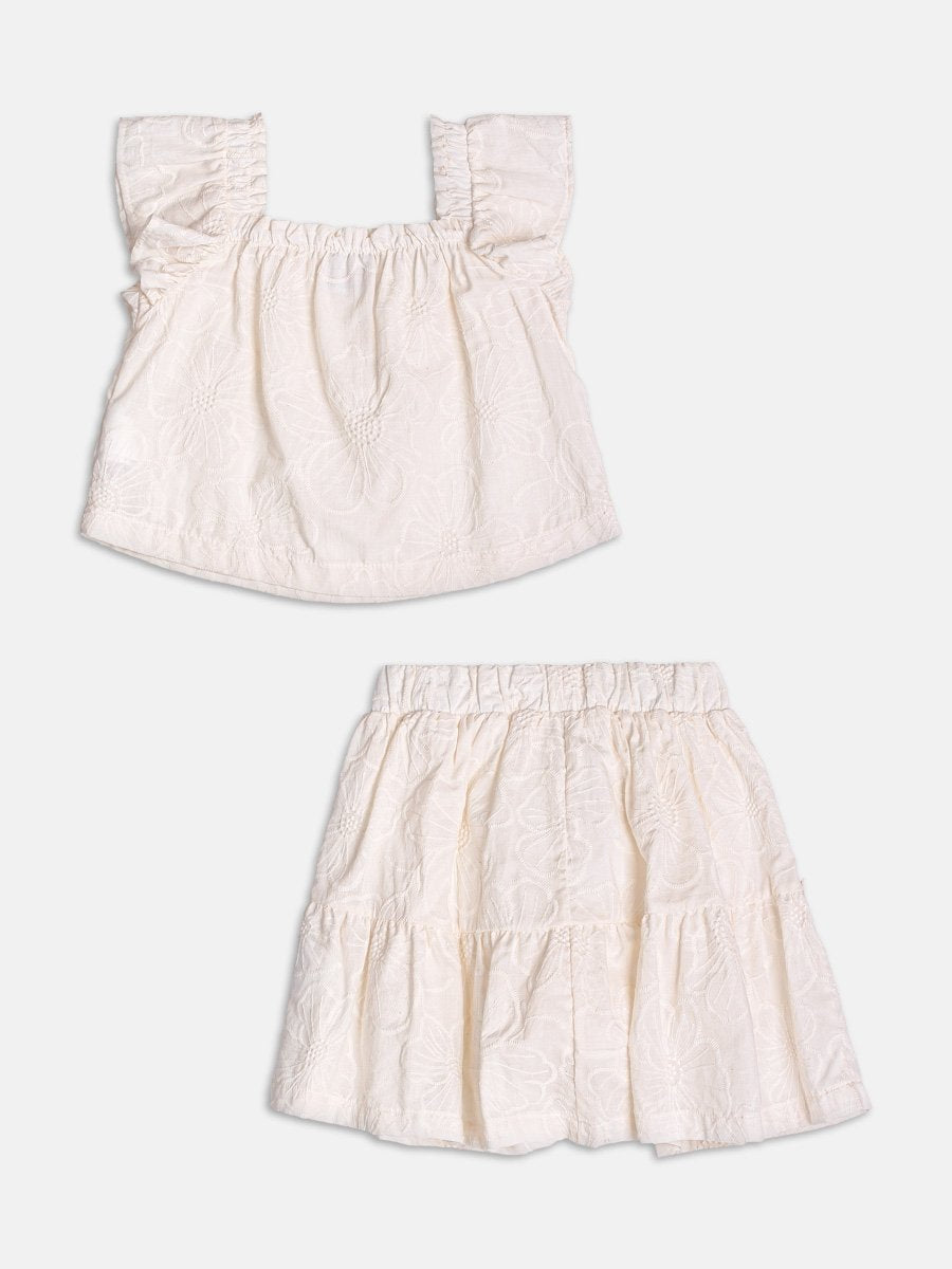 Tricoline Set with Flower Embroidery